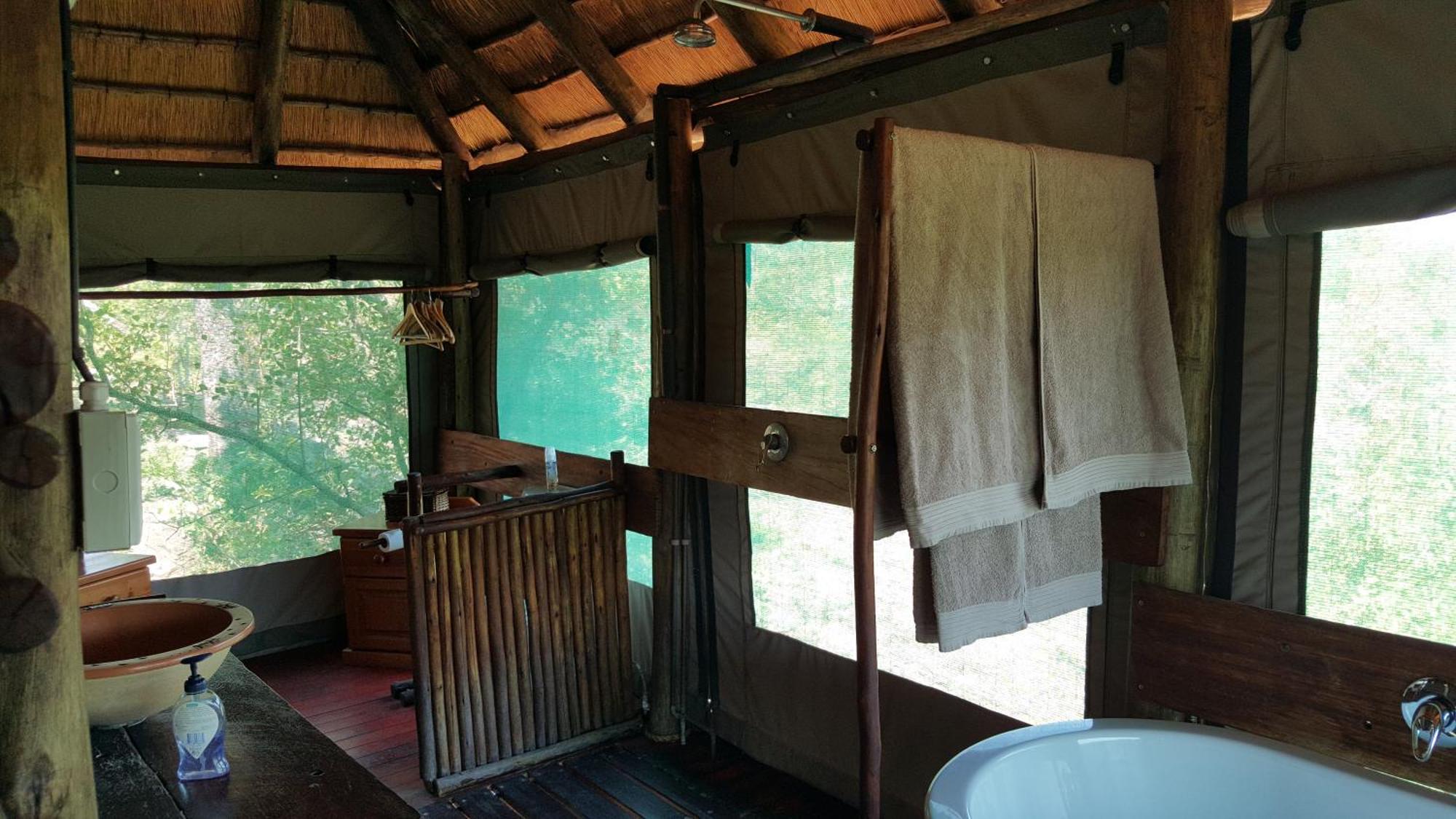 Muweti Bush Lodge Grietjie Game Reserve Стая снимка