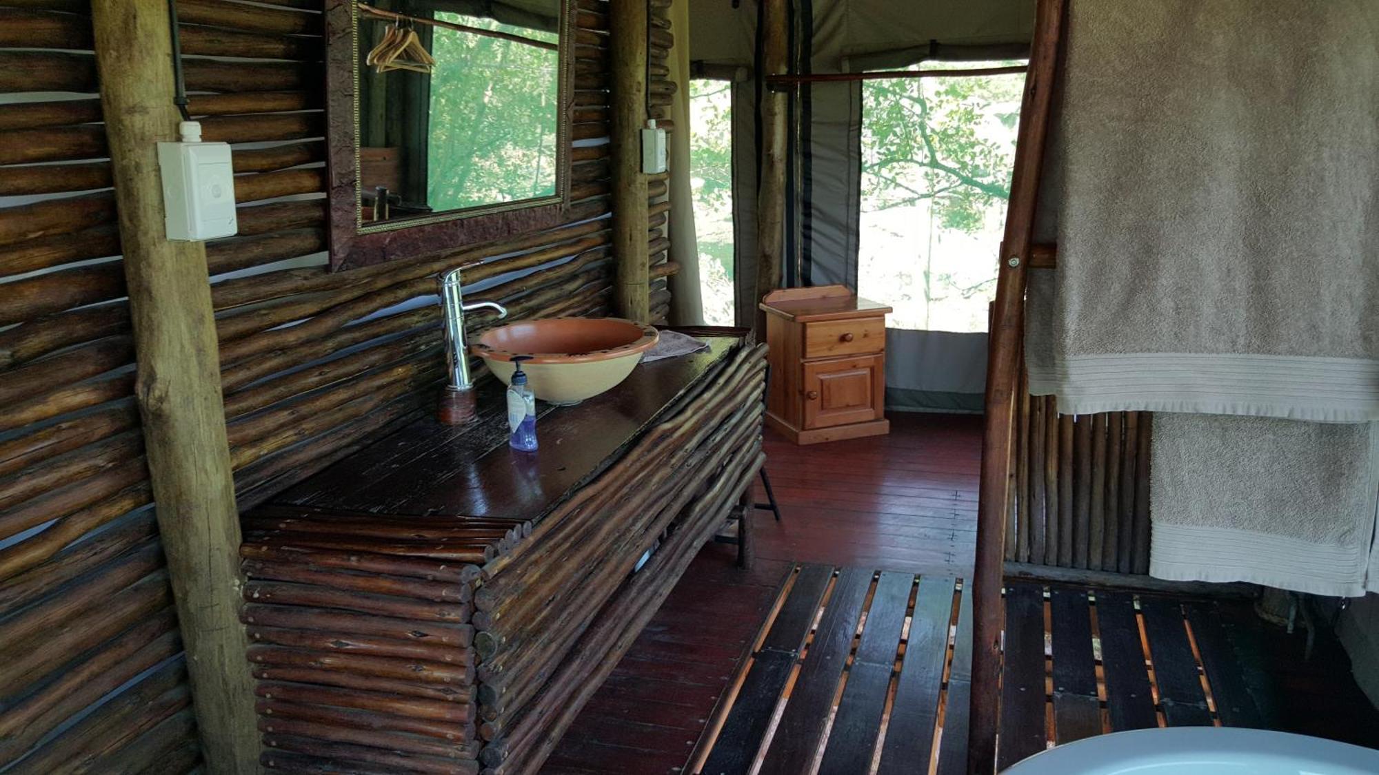 Muweti Bush Lodge Grietjie Game Reserve Стая снимка