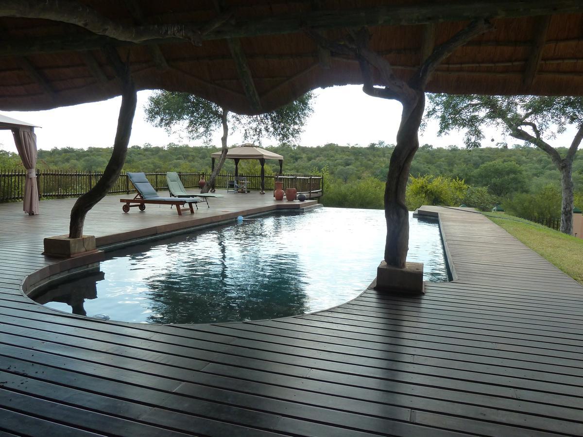 Muweti Bush Lodge Grietjie Game Reserve Екстериор снимка